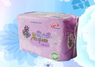 卫生巾薰衣草瞬洁丝薄日用30+2片卫生巾浪漫女孩系列卫生巾