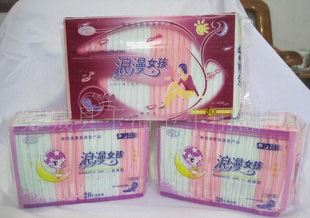 劲爽卫生巾厂家特价销售健康卫生巾