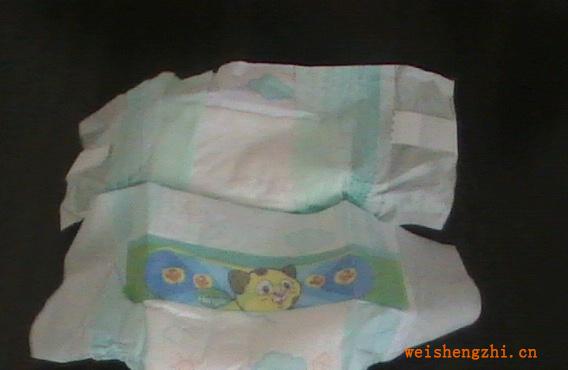 供应低价外贸纸尿裤加工恒乐纸尿裤OEM加工订单合作加工纸尿裤