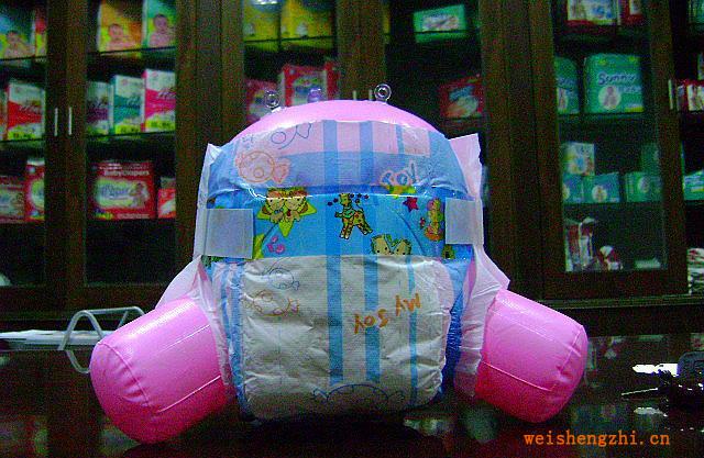 婴儿用品Disposablebabydiaper婴儿纸尿裤尿不湿批发