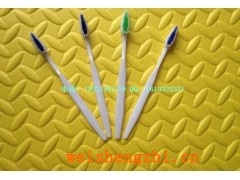 厂家供应宾馆星级酒店乳白色磨尖毛一次性舌头牙刷白色小舌头牙刷