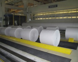 公募基金涌入造纸等过剩产能