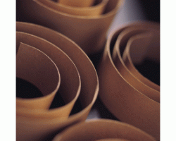 美国牛皮箱板纸出口量持续下滑