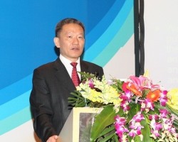 邬书林：中国出版走出去的势头很好