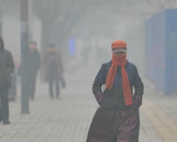 七省市深陷“霾笼” 停产限产