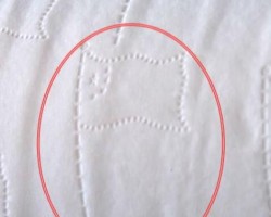 “国旗”卫生纸