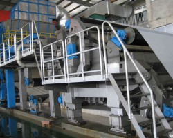 造纸机的真空引纸