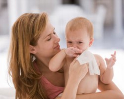 如何给宝宝挑选湿巾