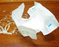 “纸尿裤”不是“开裆裤”，不漏尿有技巧哟！