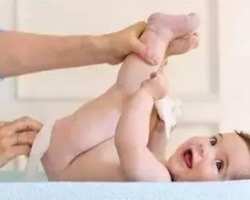 怎么防止纸尿裤漏尿？