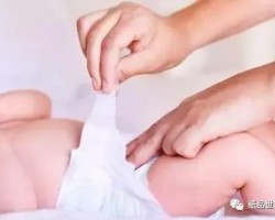 冬天给宝宝穿的纸尿裤真的越厚越好吗？