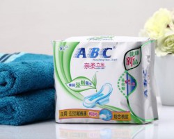 卫生巾使用注意什么呢？