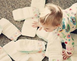 给宝宝换纸尿裤小妙招