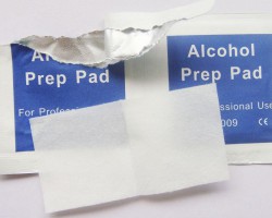 4月快消品线上渠道销售额同比涨43% 本土品牌高速增长