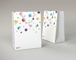 商务部：引导商场、超市等场所通过积分奖励等激励手段推广使用环保布袋、纸袋等非塑制品和可降解塑料袋