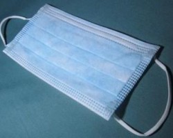 爹地宝贝公司推出新型“一次性平面防雾口罩”