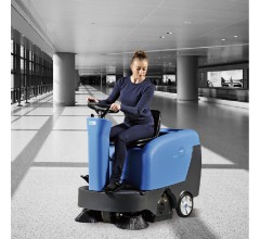 天津清洁设备|小型驾驶式扫地机 R-QQS